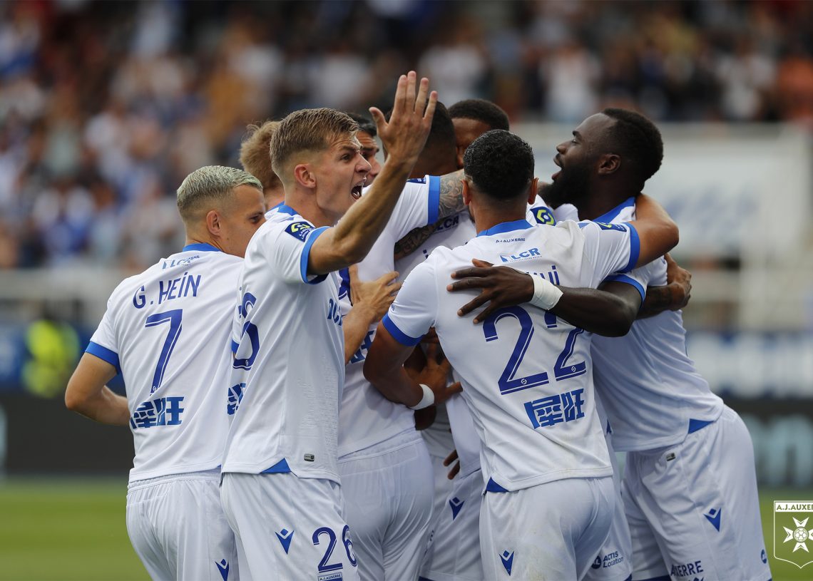 AJ Auxerre en Ligue 1 : la lutte a commencé